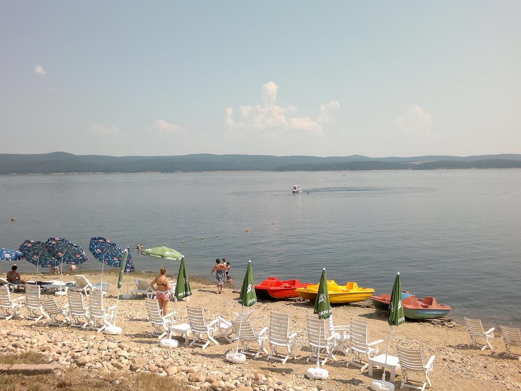 White Village Park Iskar Lake Pasarel Εξωτερικό φωτογραφία