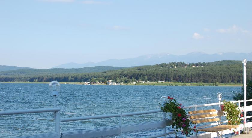 White Village Park Iskar Lake Pasarel Εξωτερικό φωτογραφία